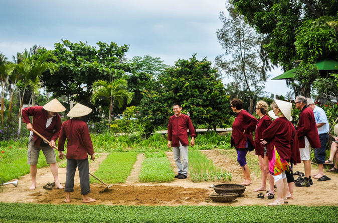 tra que vegetable village